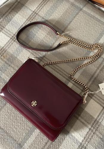 شنطة كروس tory burch