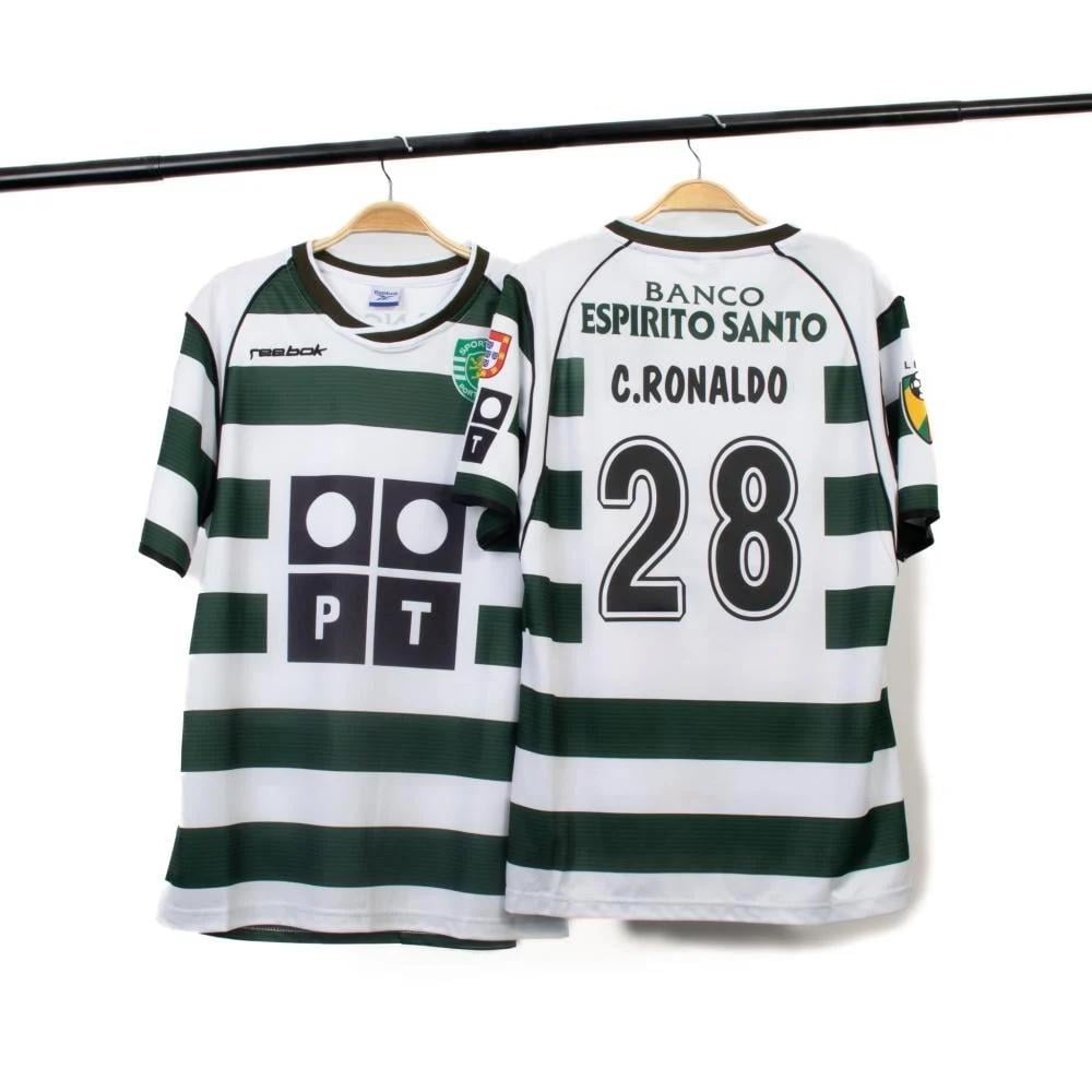 تيشيرت لشبونه كلاسيك بطباعة رونالدو