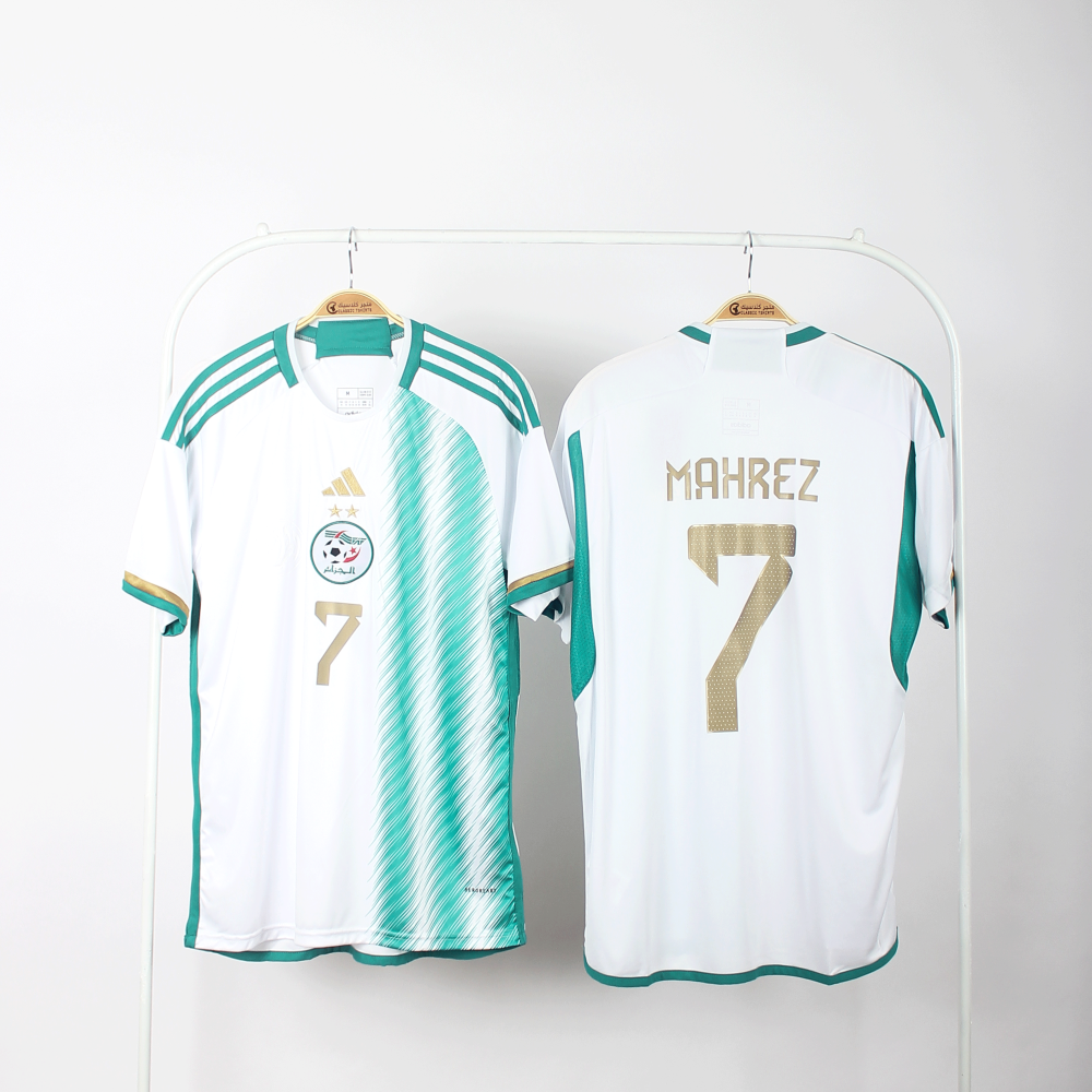 تيشيرت الجزائر برقم اللاعب محرز