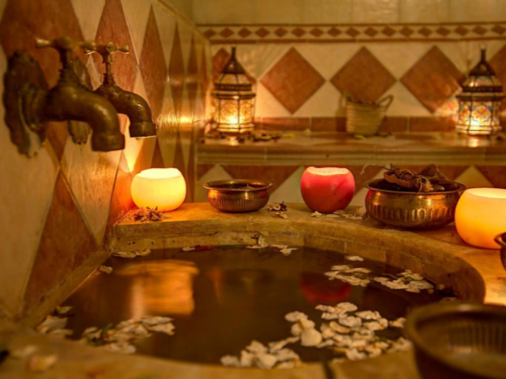 كيفية تحضير حمام منزلي للاسترخاء والعناية بالبشرة