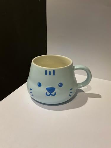 Blue cat cup