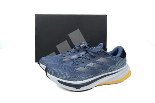 حذاء Adidas UltraBoost 22