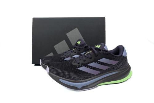 حذاء Adidas UltraBoost 22