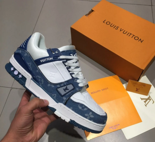 حذاء لويس فيتون LV