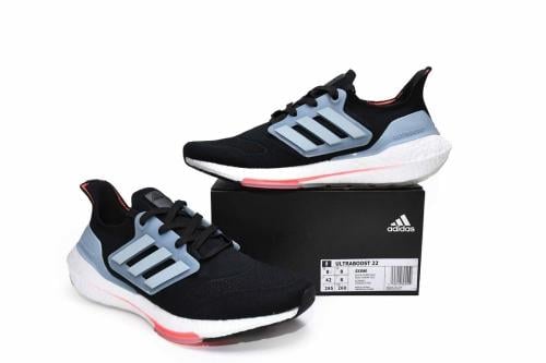 حذاء Adidas UltraBoost 22