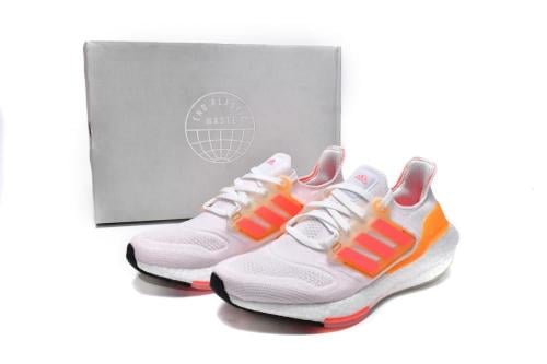 حذاء Adidas UltraBoost 22