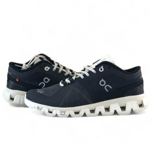 حذاء On Running cloud