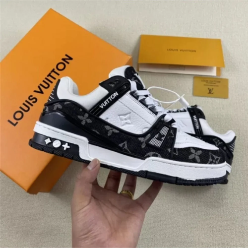 حذاء لويس فيتون LV