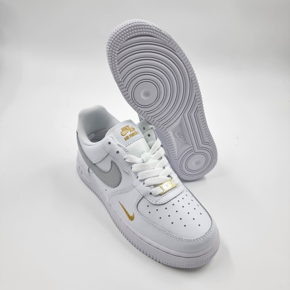 حذاء Nike Air Force