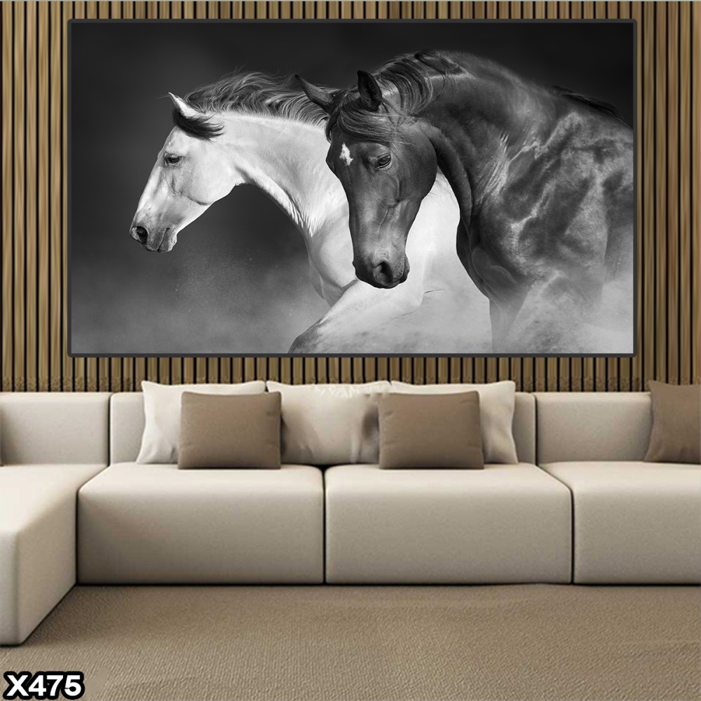 لوحة كانفاس خيل