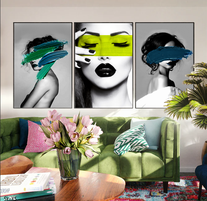 ثلاث لوحات كانفاس مودرن لوجوه فتايات