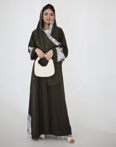 عباية ( olive ) كريب مع تدخيلات تطريز وشك