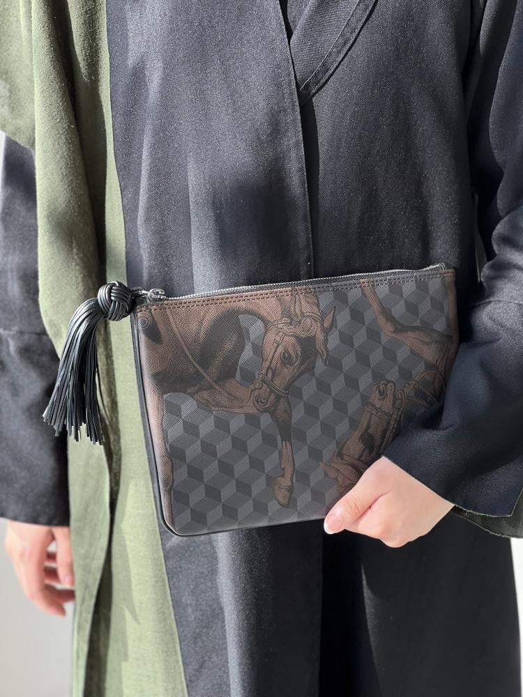 لوب نوير | TASSEL POUCH Cheval Pirate Black