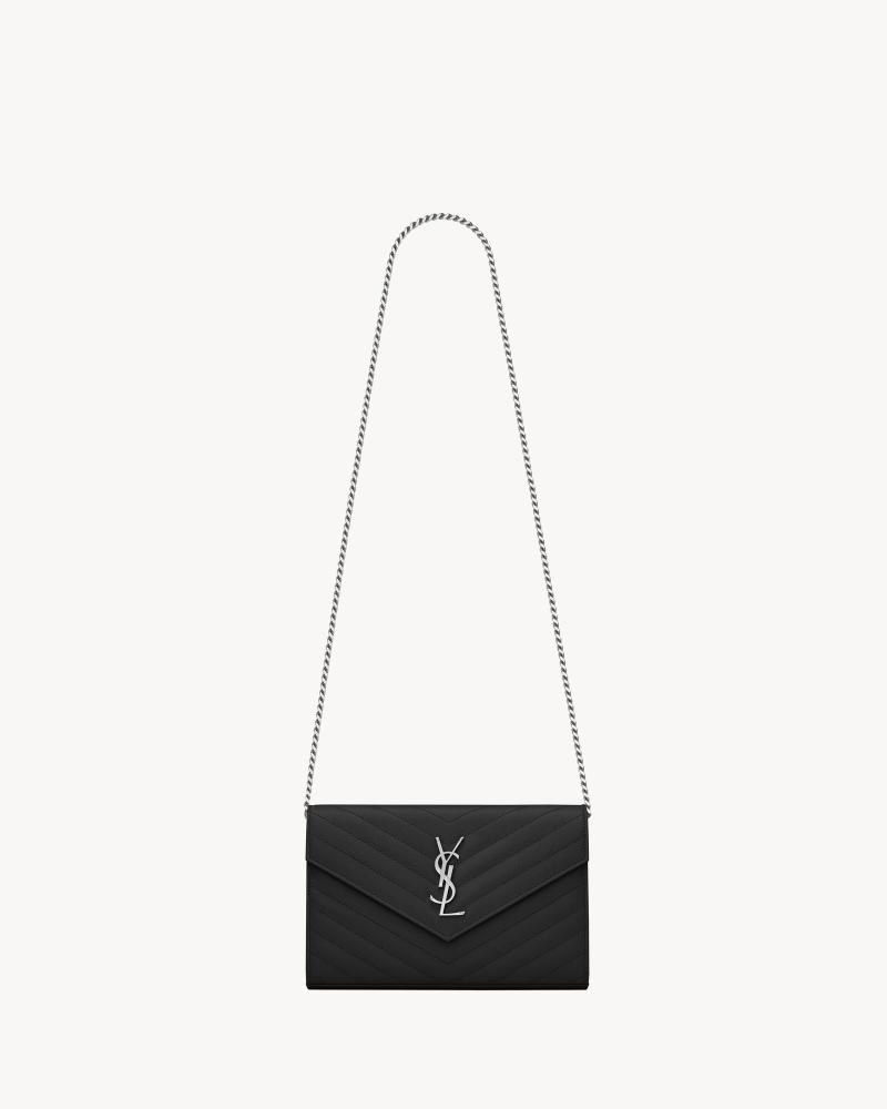 pochette con catena cassandre classica in pelle grain de poudre BLACK