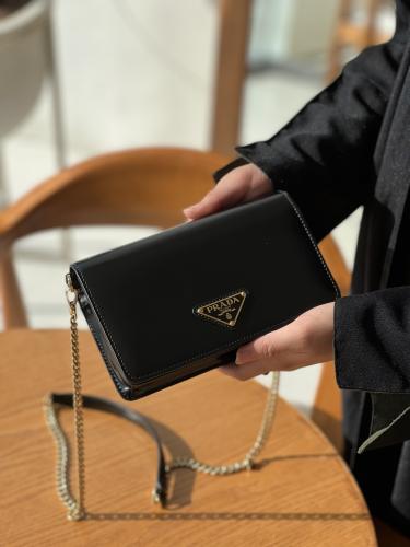 برادا | Prada