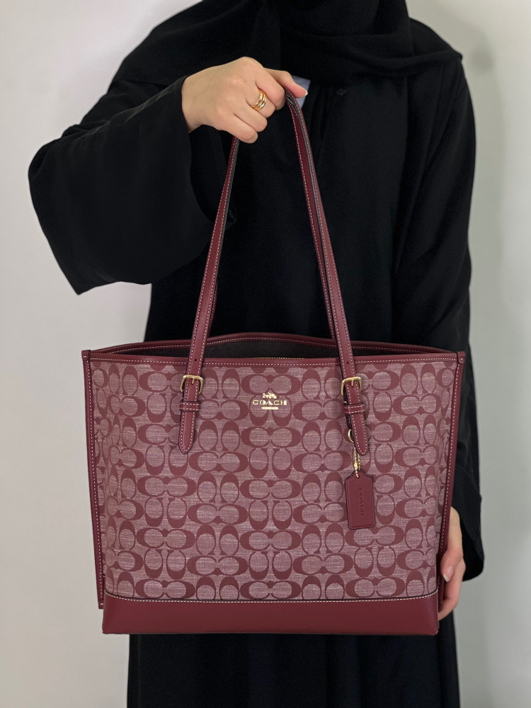 كوتش | Mollie Tote In Signature Chambray