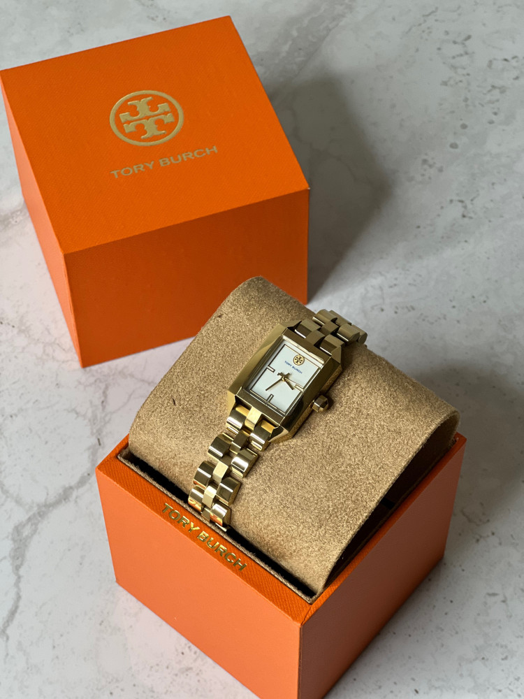 Tory Burch Dalloway uncorfortable Watch