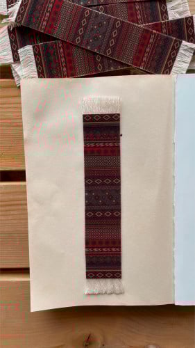 rug separator with colorful embroidery 2 { reinforced }