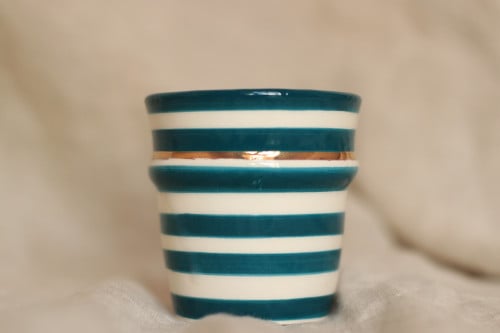 Stripe dark green