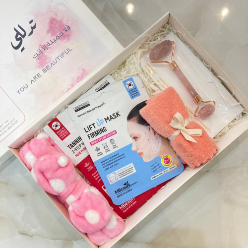 هدية دلال