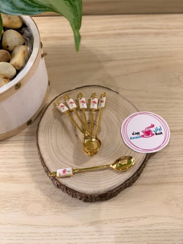 ملاعق شاي