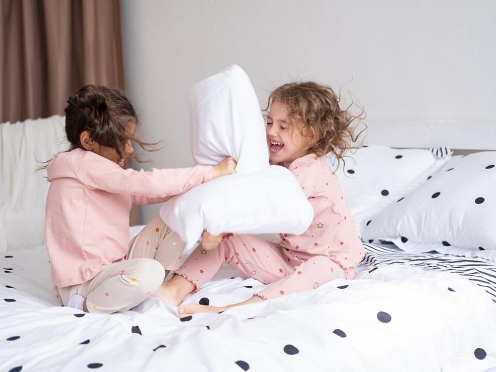 مخدة أطفال 200 جم بحشو إضافي للنوم المريح