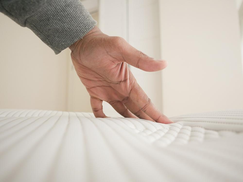 الفرق بين المراتب الهوائية والعادية: وكيفية اختيار الأنسب لك؟