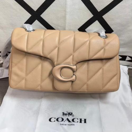 شنطة Coach