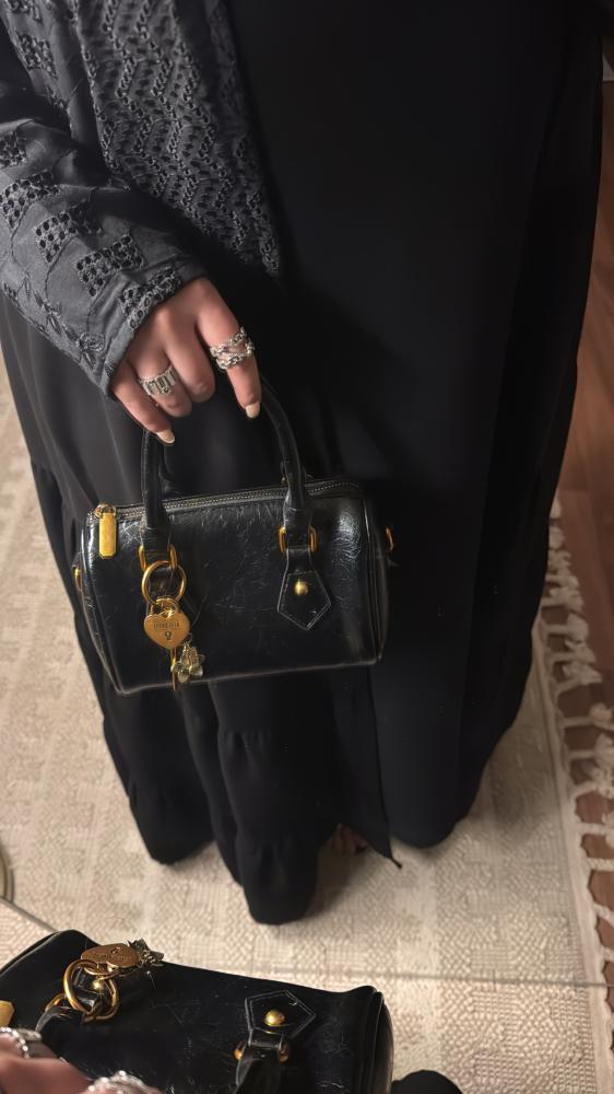 الشهد