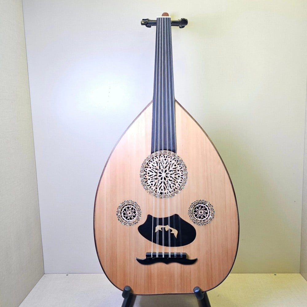 عود مصري مستوى لوكس