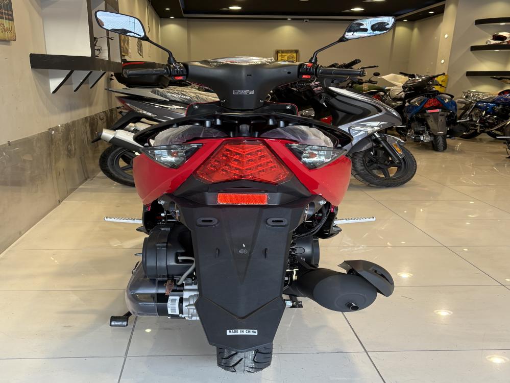 دراجة دباب مهدي ار سكس  اللون الاخضر 150CC-  R6 motorcycle