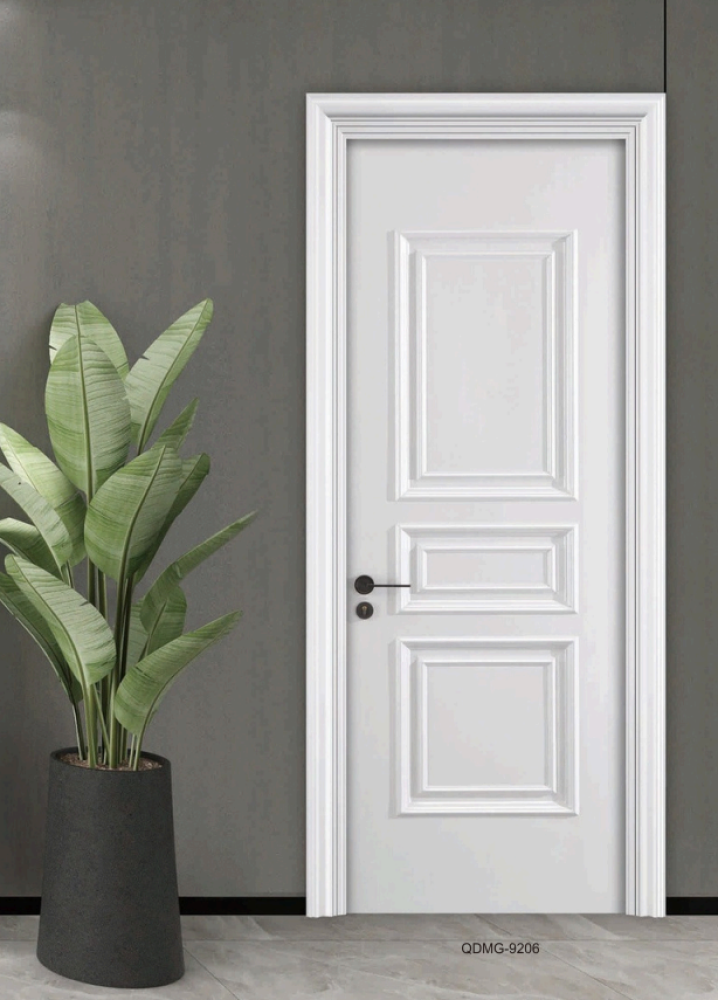 باب  WPC مقاوم للماء والرطوبة  بأناقه وجودة عالية