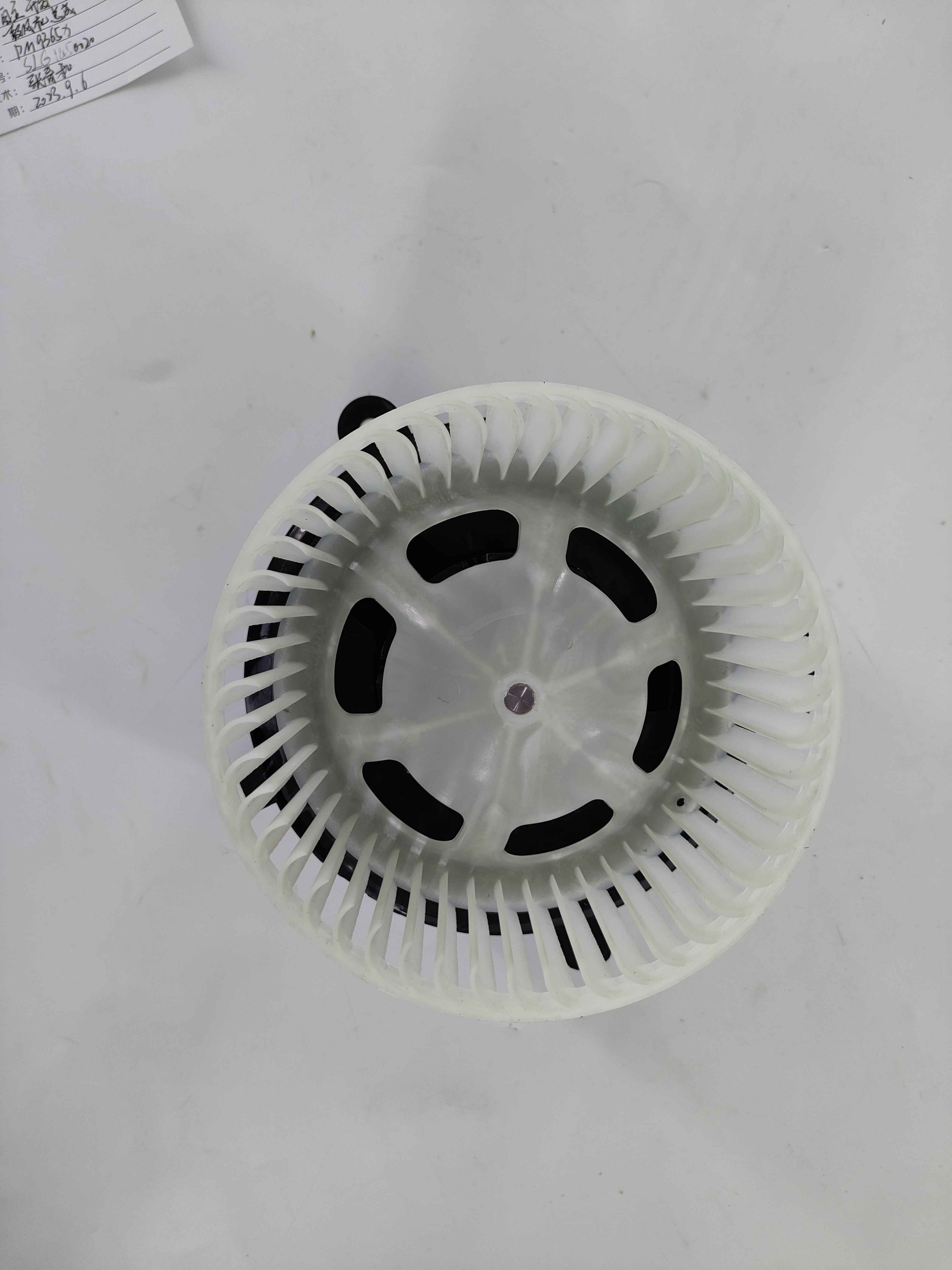 مروحة مكيف ( الطبلون ) اكاديا 2007-2012 BUICK ENCLAVE 2008-2012 CHEVROLET TRAVERSE 2009-2012 GMC ACADIA 2007-2012