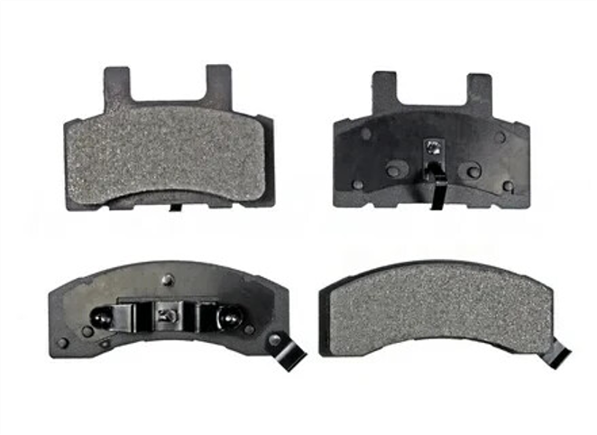 فحمات امامية جمس يوكن 8 مسمار 1995-2000Front Brake Pads – GMC YUKON 1995-2000 / CHEVROLET K2500 SUBURBAN 1992-1999