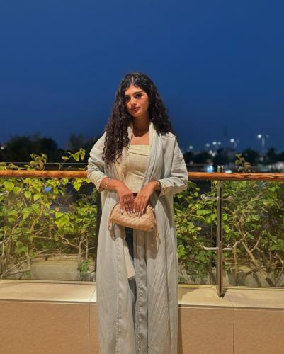 The Luna Abaya