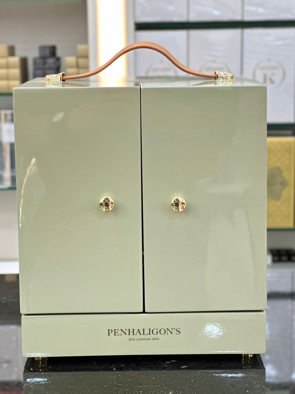 بوكس من Penhaligon’s (بنهاليغونز)