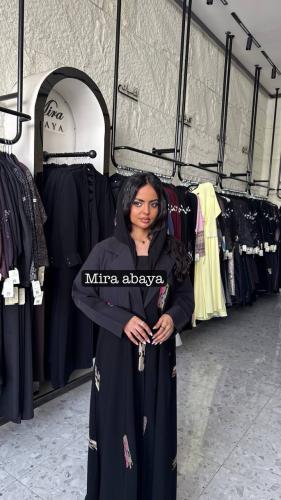 عبايه عبير