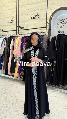 عبايه لوسي