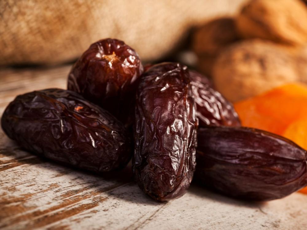 كم حبة تمر في اليوم لزيادة الوزن