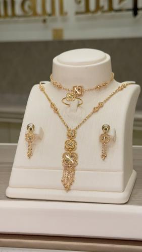 طقم البقشي عيار 21