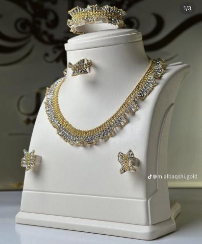 طقم البقشي عيار 21