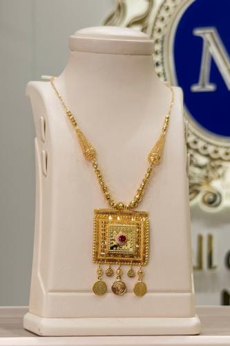 عقد البقشي عيار 21