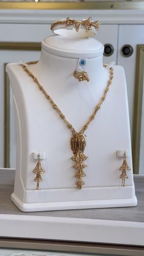 طقم البقشي عيار 21