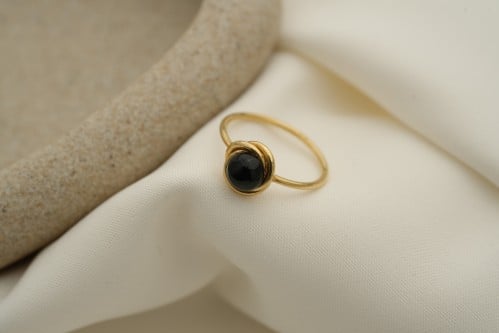 خاتم عيار 18