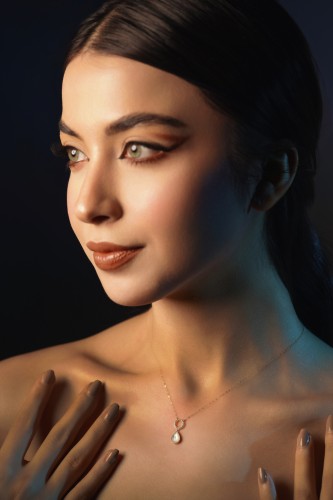 عقد تصميم عالمي عيار 18