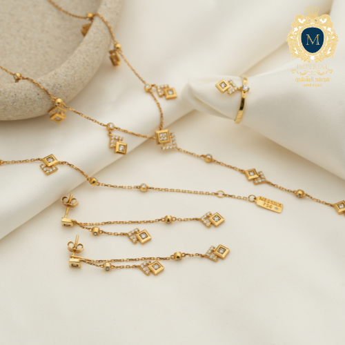 طقم تصميم عالمي عيار 18