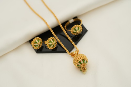 نص طقم عيار 21