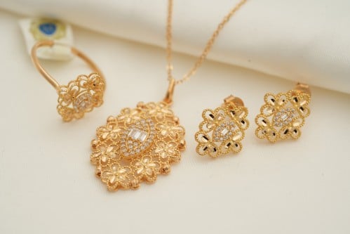 نص طقم عيار 21