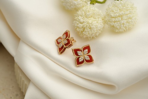 حلق تصميم عالمي عيار 18