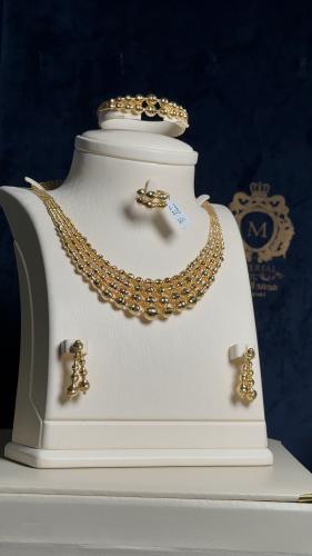 طقم البقشي عيار 21